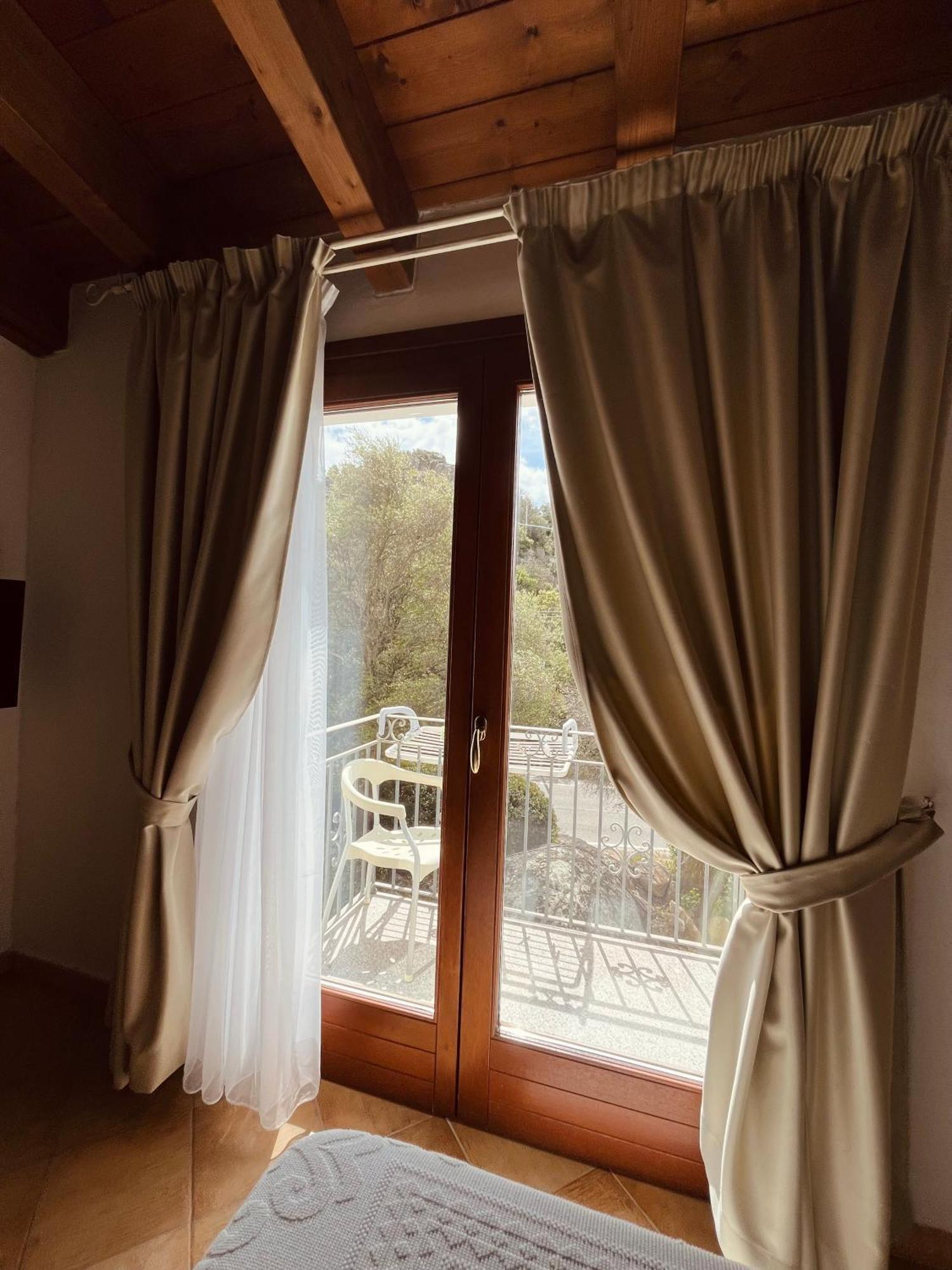 Hotel La Borgata Сан Панталео Екстериор снимка